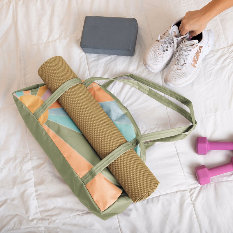 SOMEWHERE YOGA TOTE - 4CP POLY