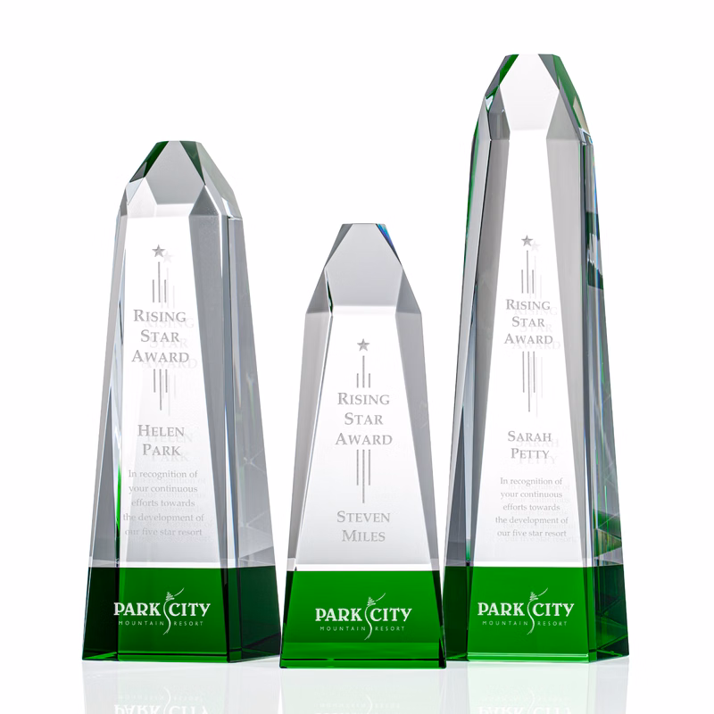 Radiant Obelisk Award - Green