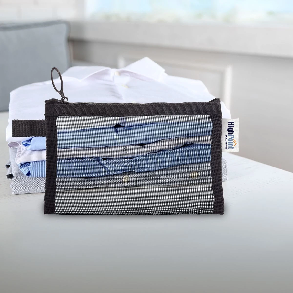 Mesh Zipper Bag - Compact, with Sewn-in Tag 1