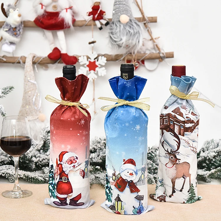 Christmas Fleece Wine Bottle Holder 1