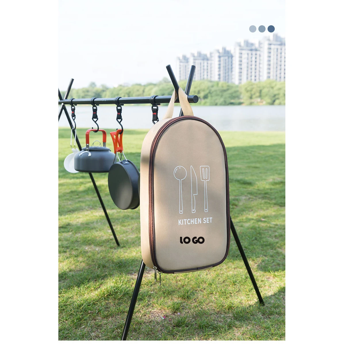 Large Capacity Camping Picnic Storage Bag 1