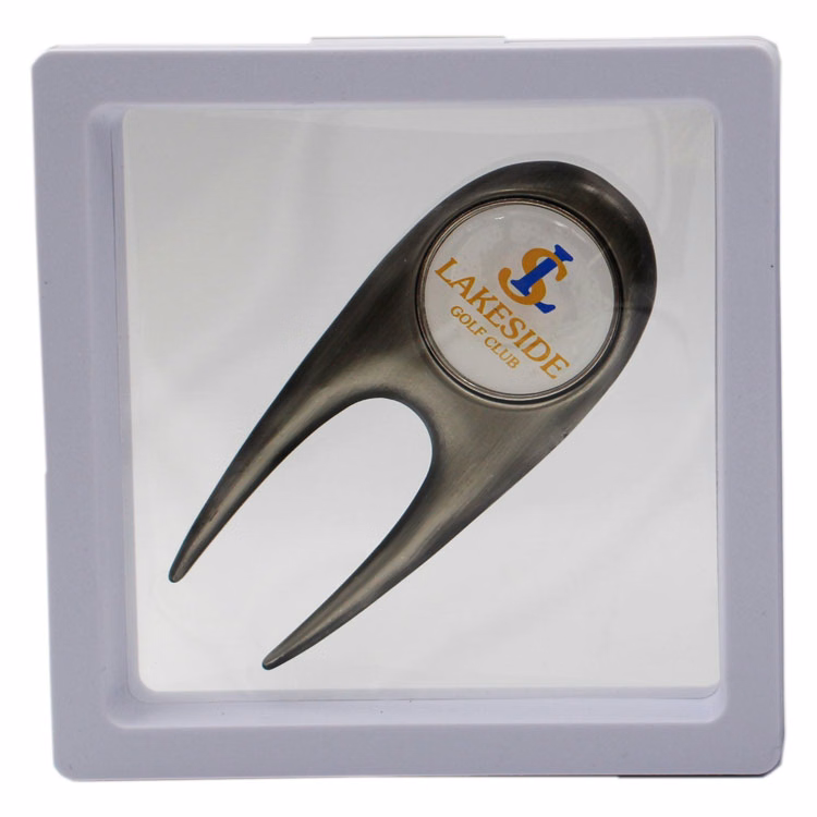 Scotman's Divot Tool in Levit8 Window Box
