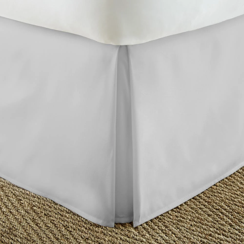 Premium Bed Skirts - Light Gray Queen Pleated 1
