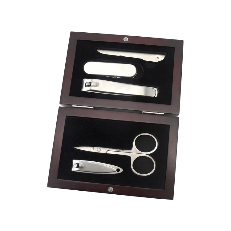 CEO Walnut Manicure Set 1