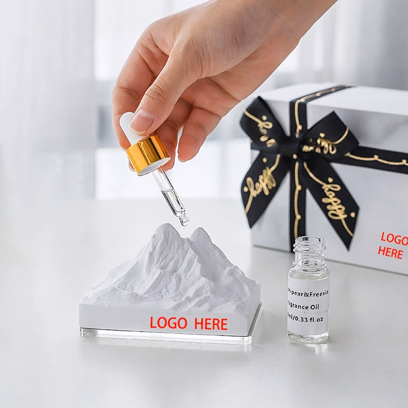 Reed Diffuser Essential Oil Set Decorated With Fragrance