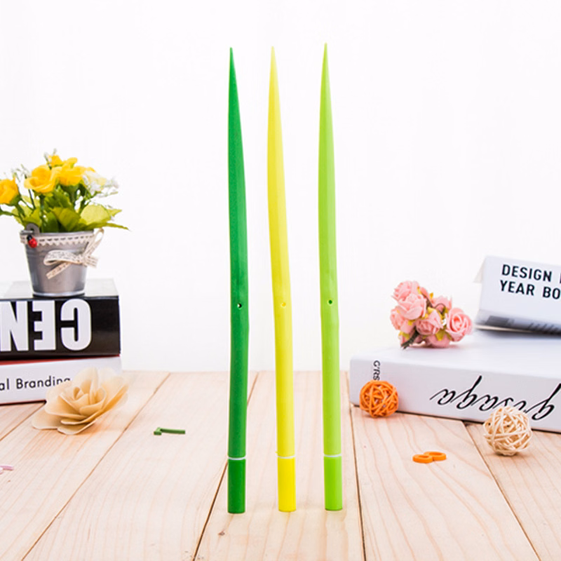 Novelty Flexible Grass Pen