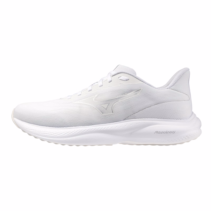 REVOLT 4 Training Shoe, Running