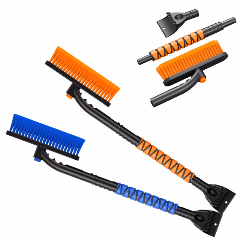 Multifunctional car snow removal and defrosting ice sweeper