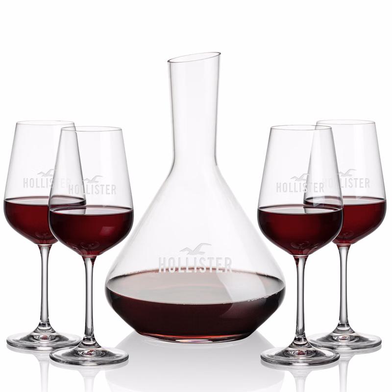 Terrassa Carafe & Laurent Wine