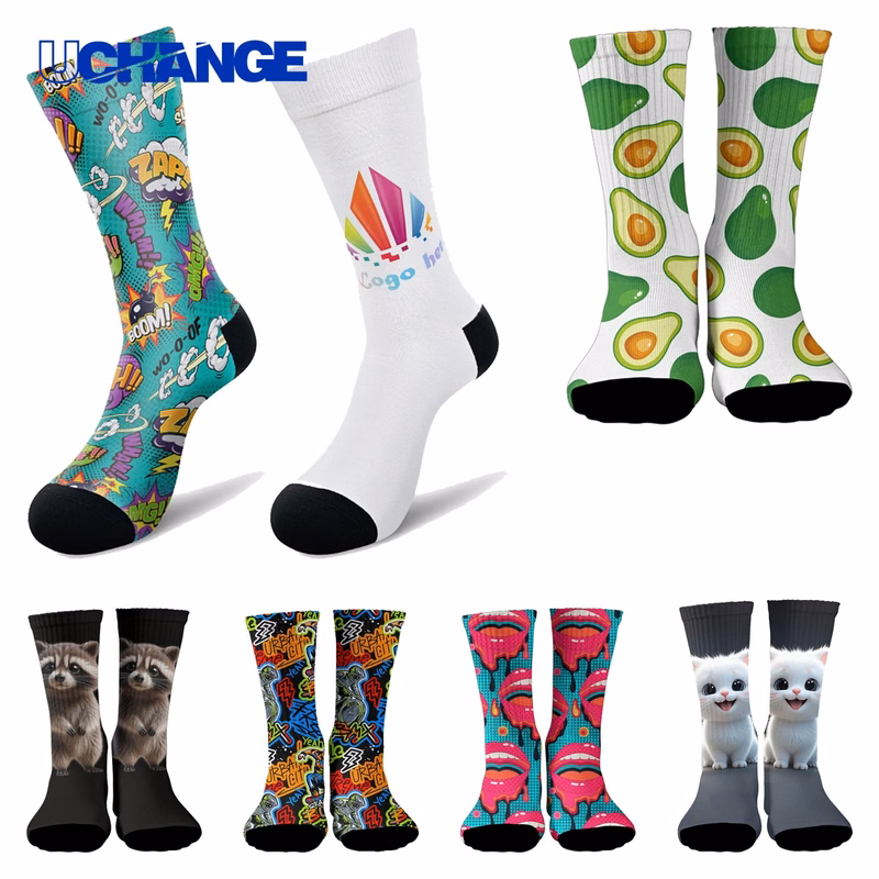 Edge-to-Edge Imprint Crew Socks