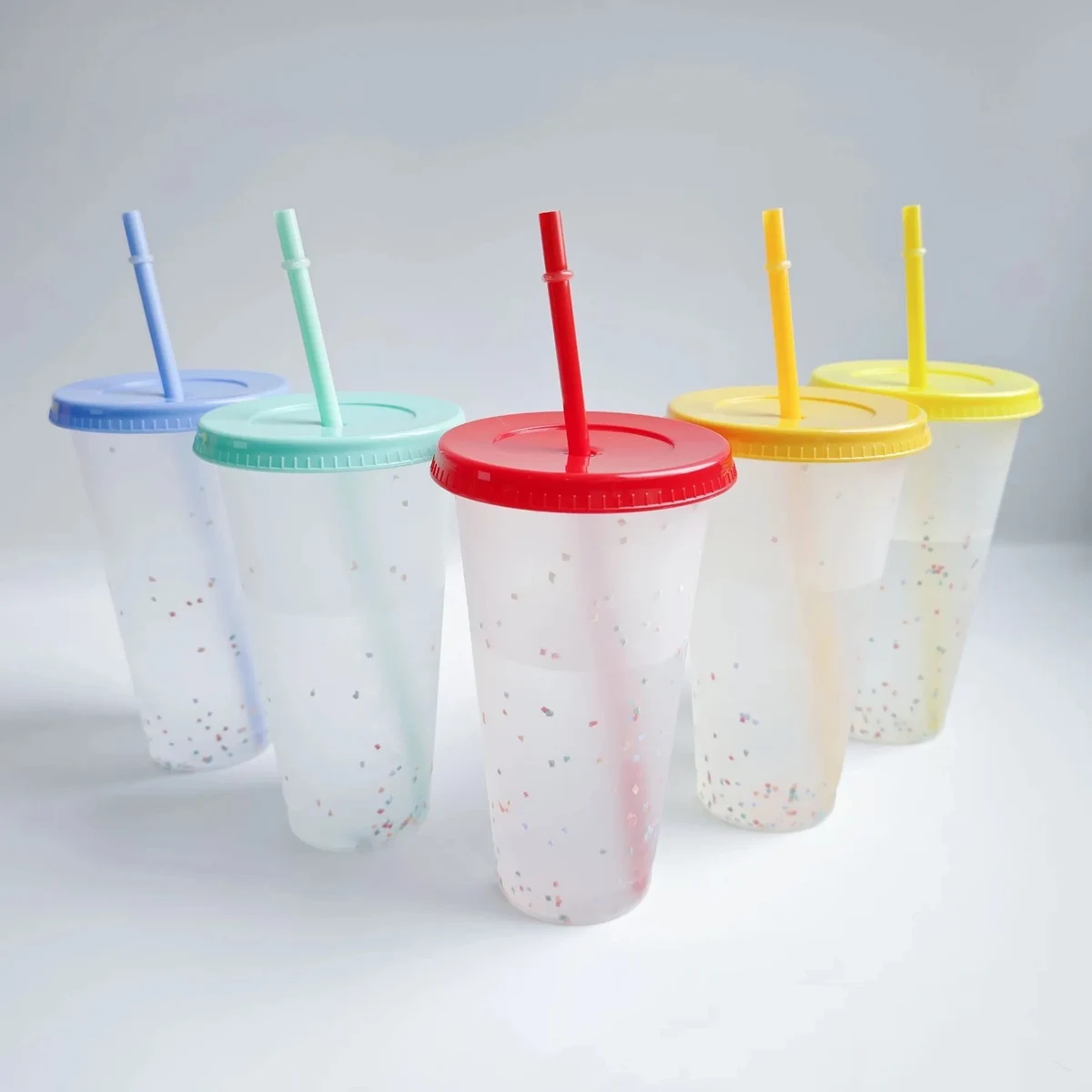 26oz Mood Tumbler with Lid and Straw 1