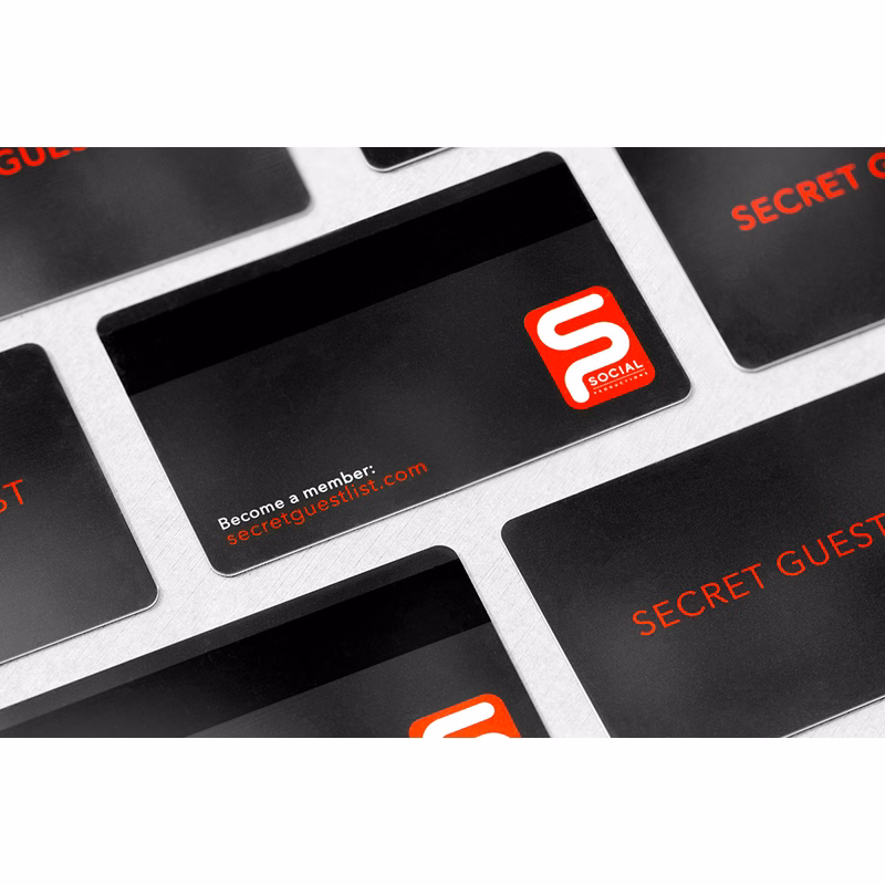 Glossy Plastic Business Cards