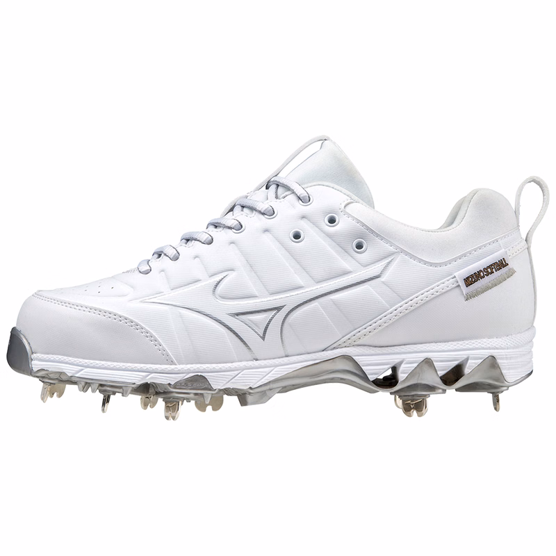 9-Spike Swift 7 Low Women's Metal Softball Cleat