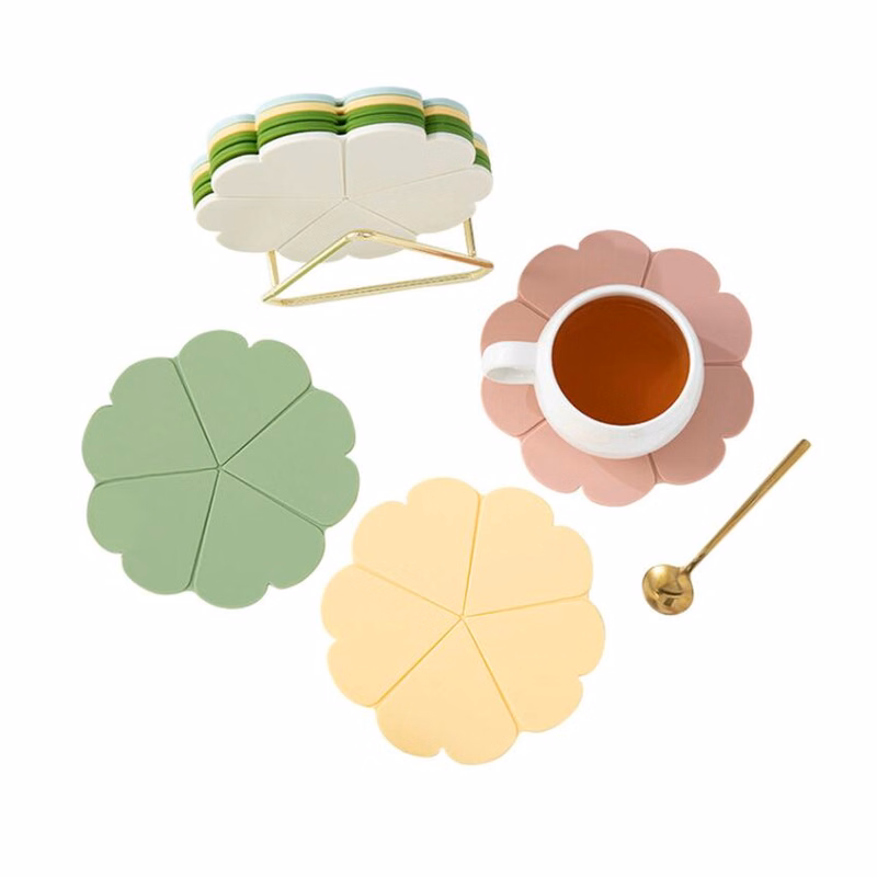 6.3" Clover Shape Silicone Trivet Pad