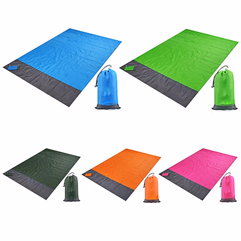 Outdoor Picnic Moisture Proof Beach Blanket MOQ 100Pcs