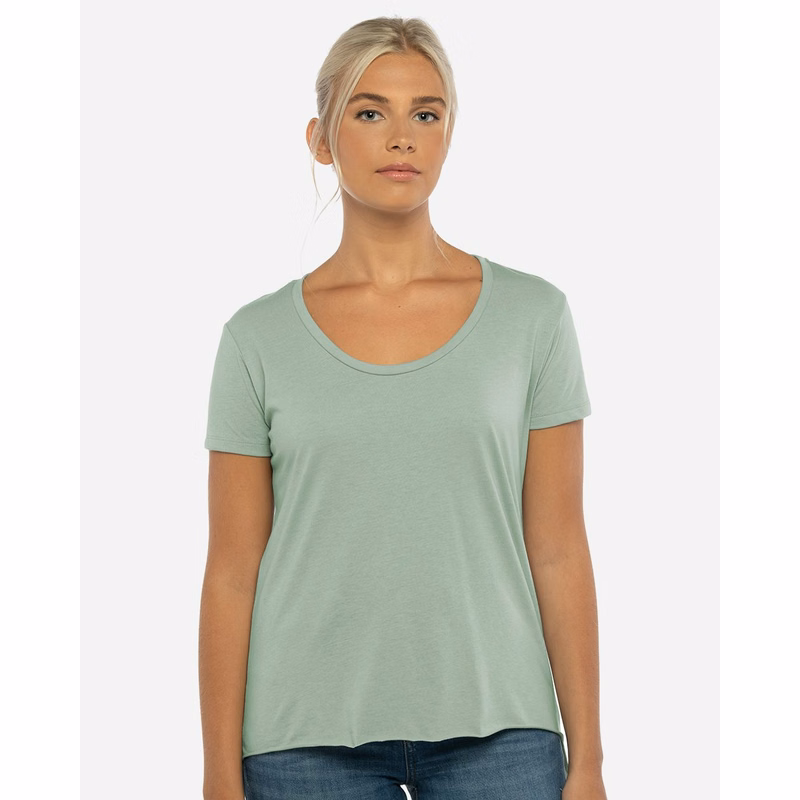 Women's Festival Scoop Neck Tee - 5030