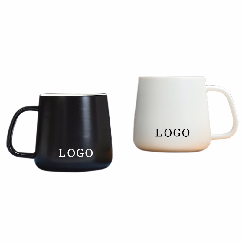 Contracted Style Black and White Ceramic Cup