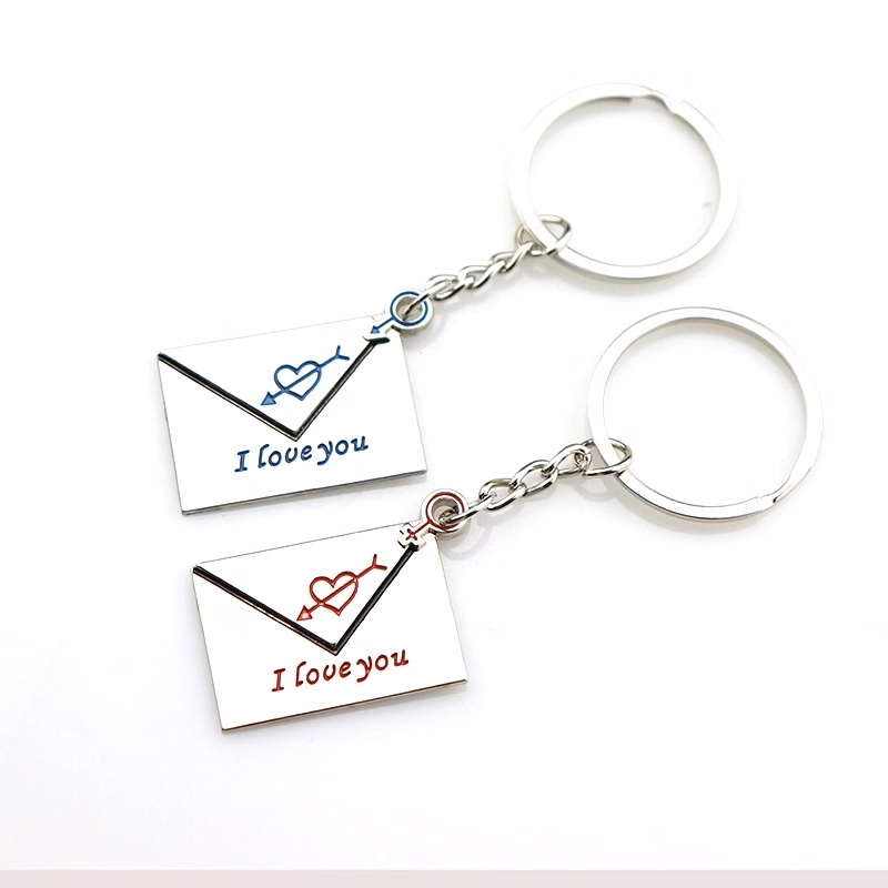 Lovers envelope keychain