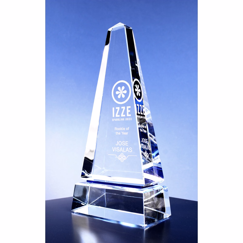 10" Crystal Obelisk Award w/Blue Accent
