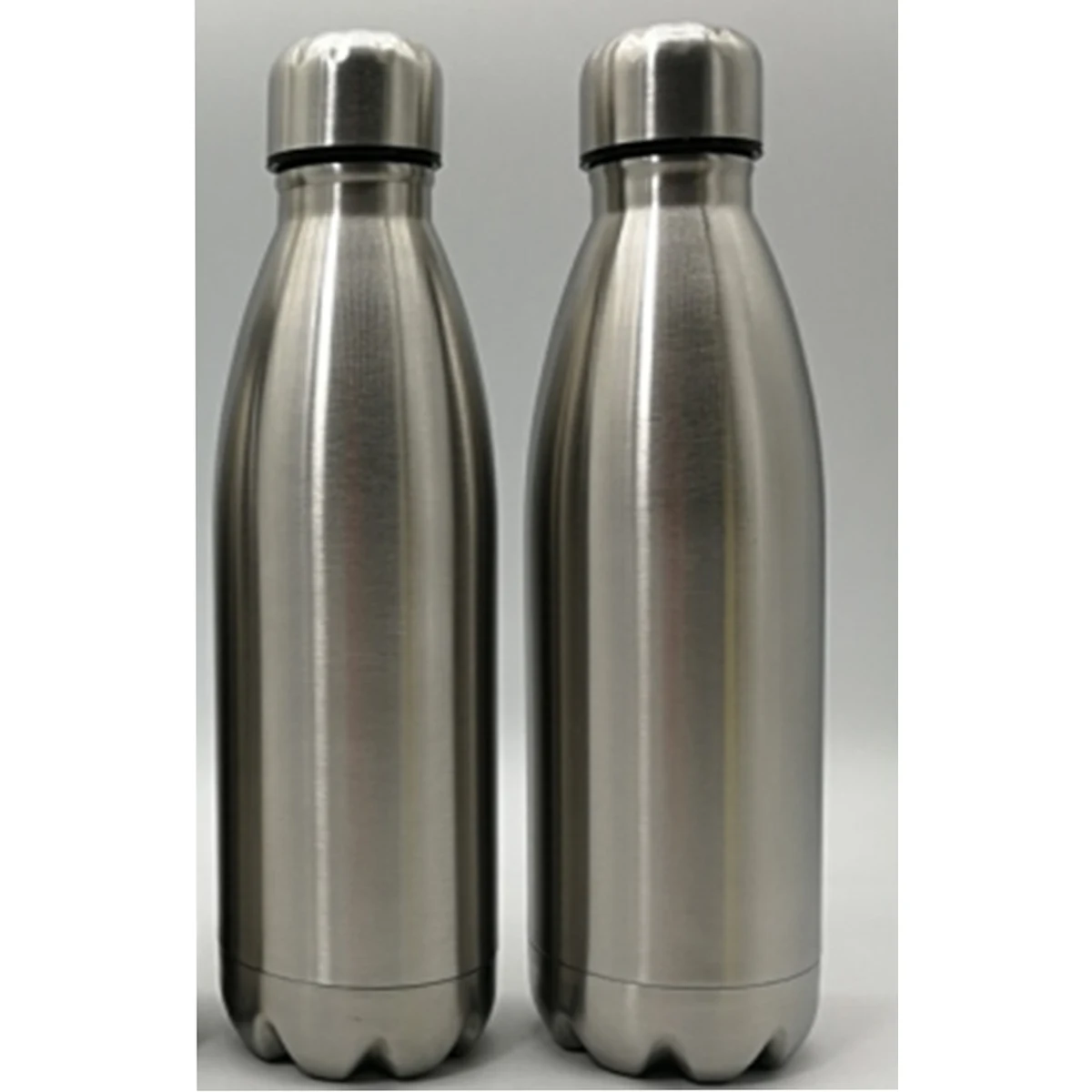 Vacuum Insulated Water Bottle 1