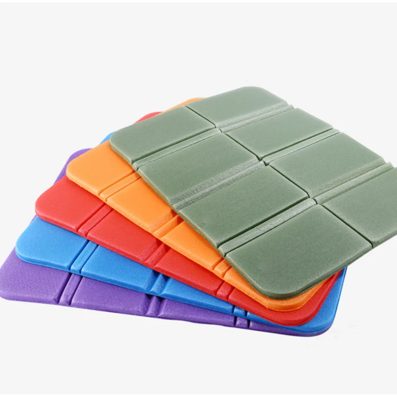 Foldable Outdoor Picnic Moisture-Proof Pad 1