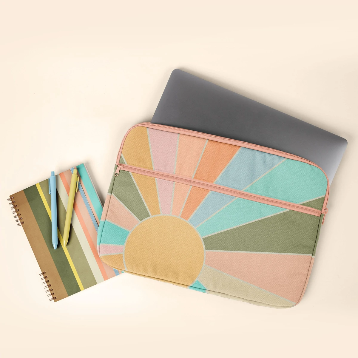 ZIPPERED POCKET LAPTOP SLEEVES - 4CP POLY - LARGE - 15" 1