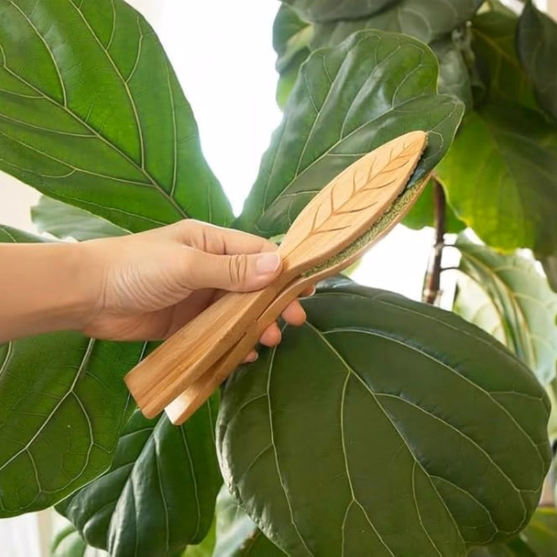 Leaf-Shaped Cleaning Tongs