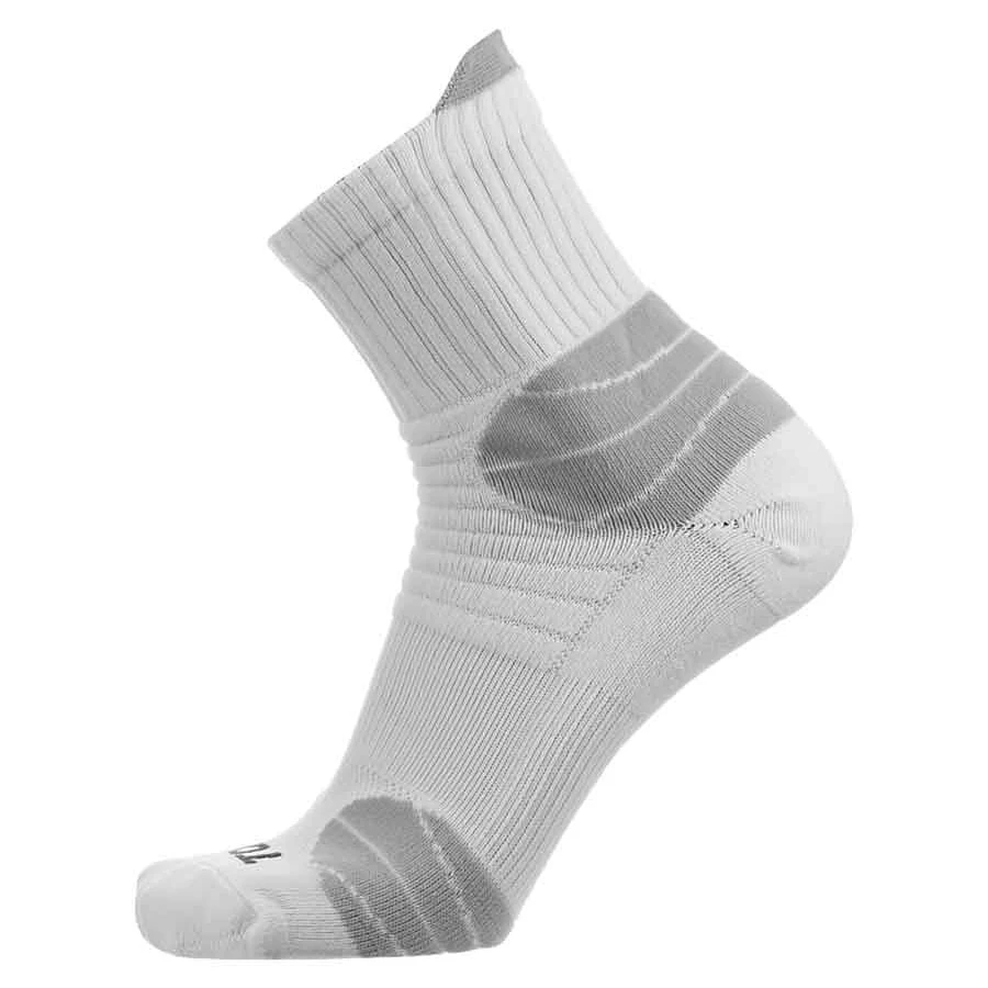 Crossover Basketball Socks Performance Mens Quarter Crew Length Socks 1