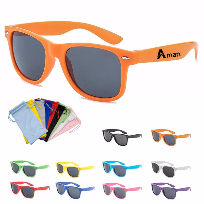 Retro Sunglasses with Pouch