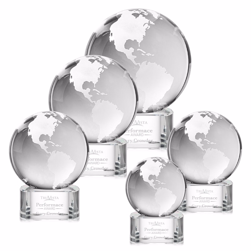 Globe Award on Paragon Base - Clear