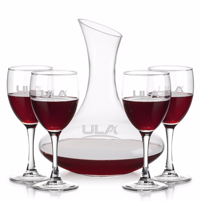 Hampton Carafe & Carberry Wine