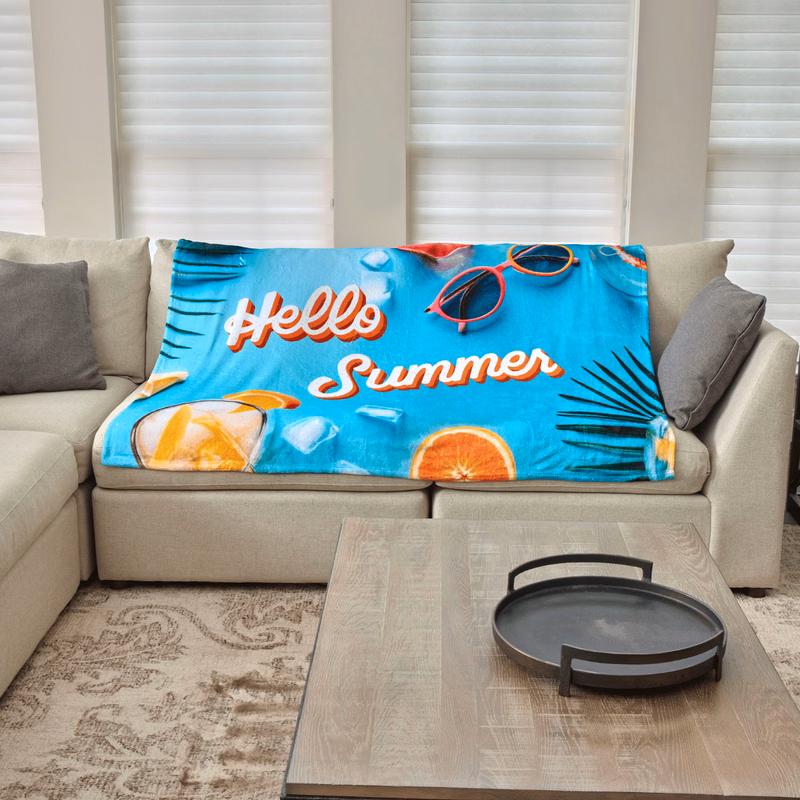 EPICOLOR Plush Throw - 50" x 60"