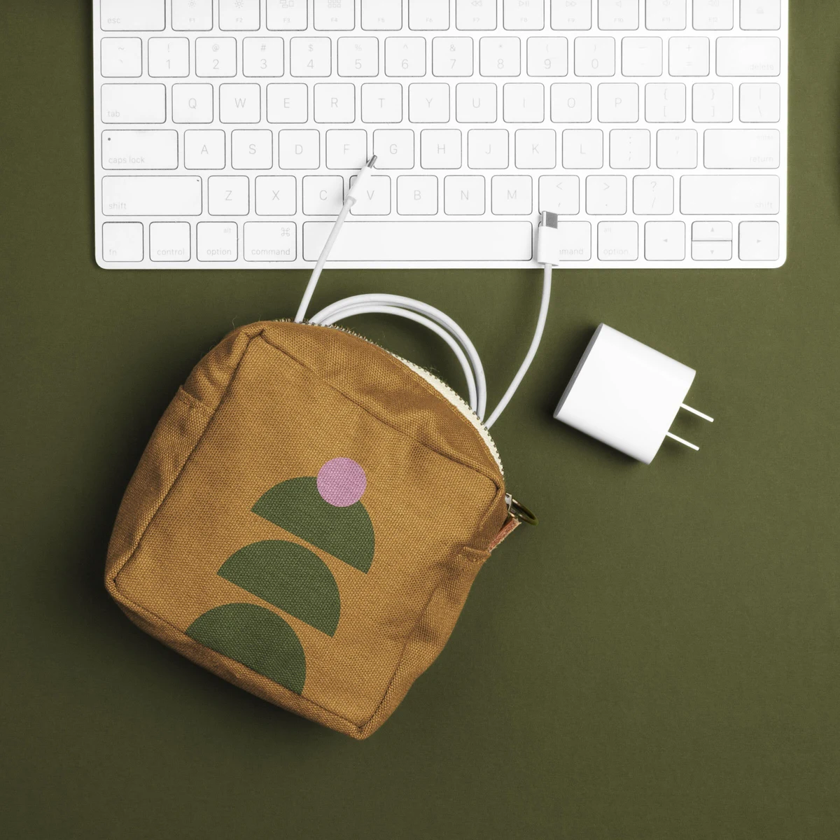 MOD POUCH MEDIUM - COLORED CANVAS WITH LEATHER TAB 1