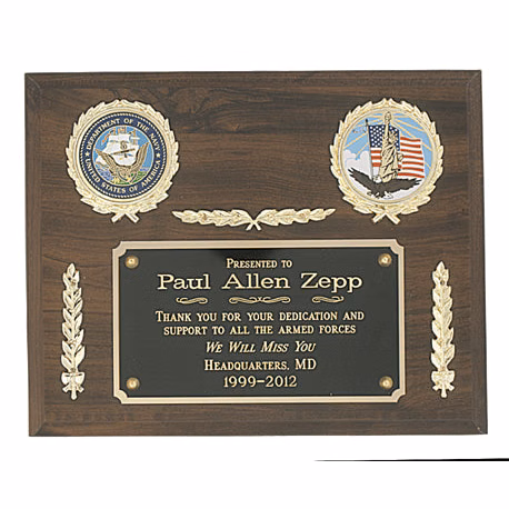Solid Walnut Plaque With 2 Wreaths