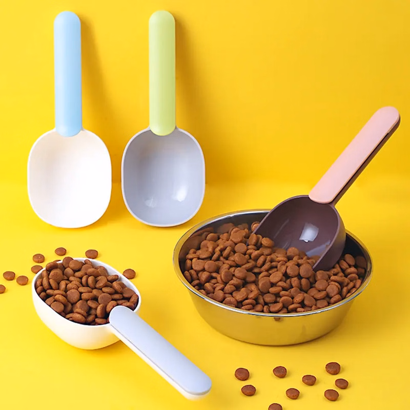 Feeding Spoon with Sealing Bag Clip