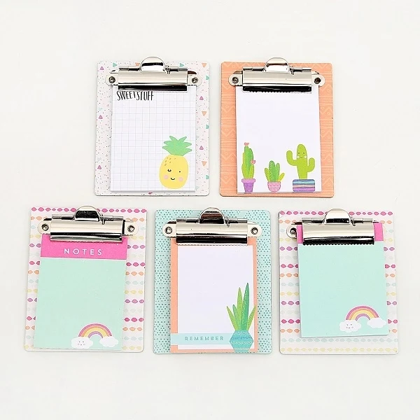 Sticky note with tag and clips 1