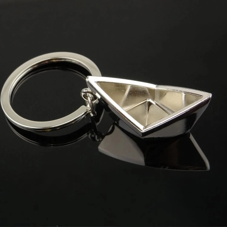 Paper boat keychain 1