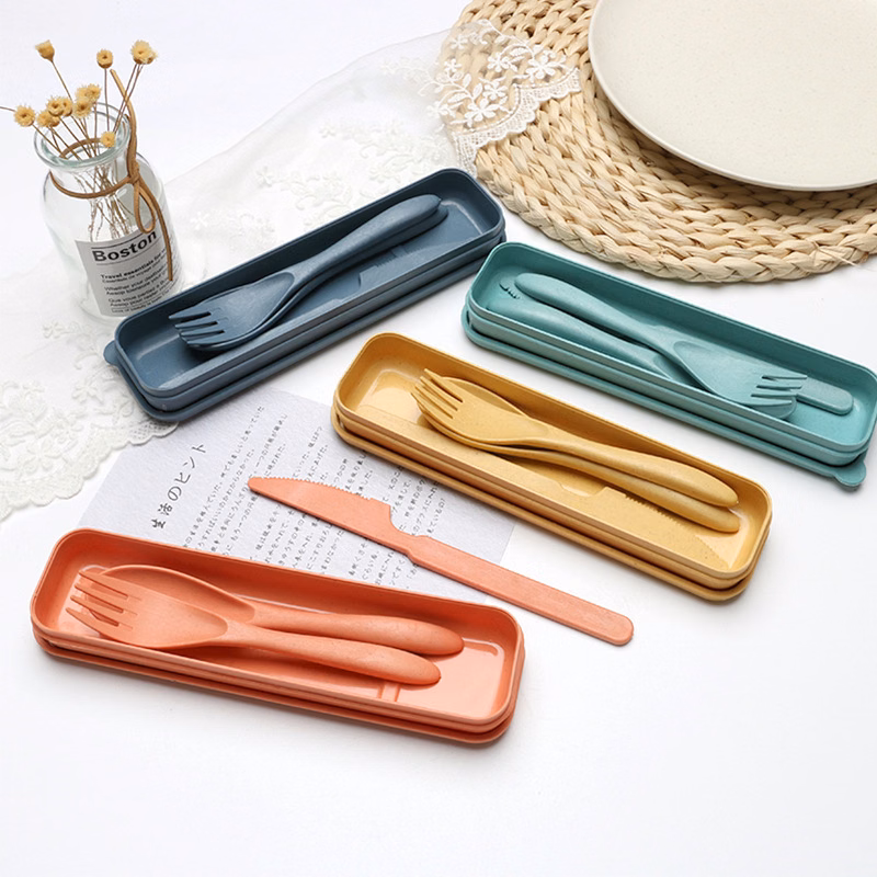 Wheat Straw Cutlery Set with Case