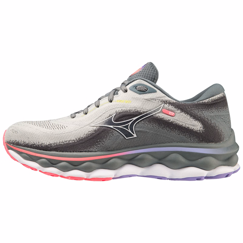Women's Wave Sky 7 D Running Shoe