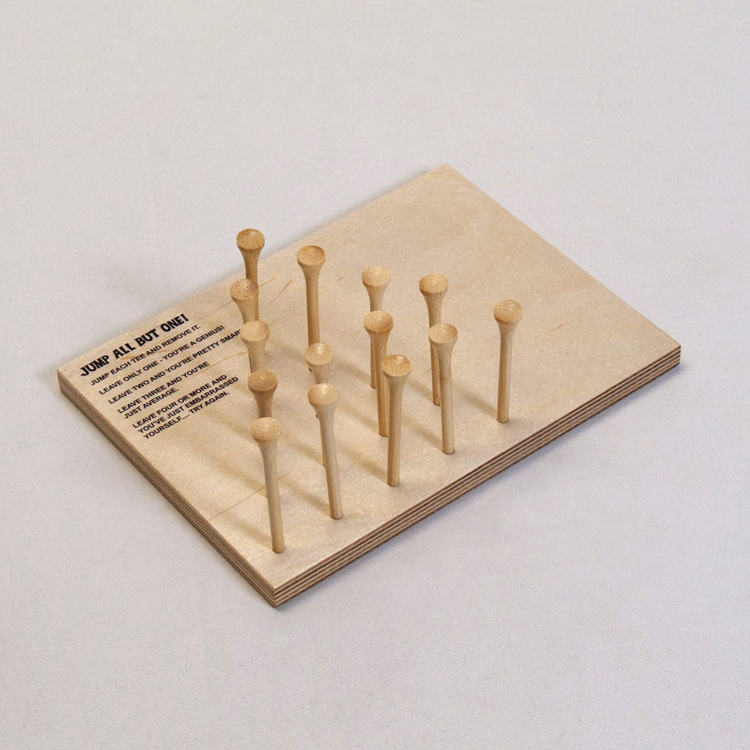 Triangle Peg Game Deluxe
