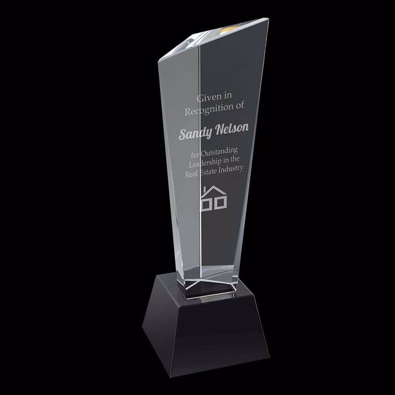 10" Rising Pinnacle 3D Crystal Award