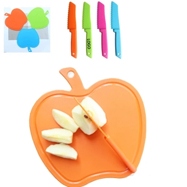 Apple Shaped Cutting Board And Knife Set For Kids 1
