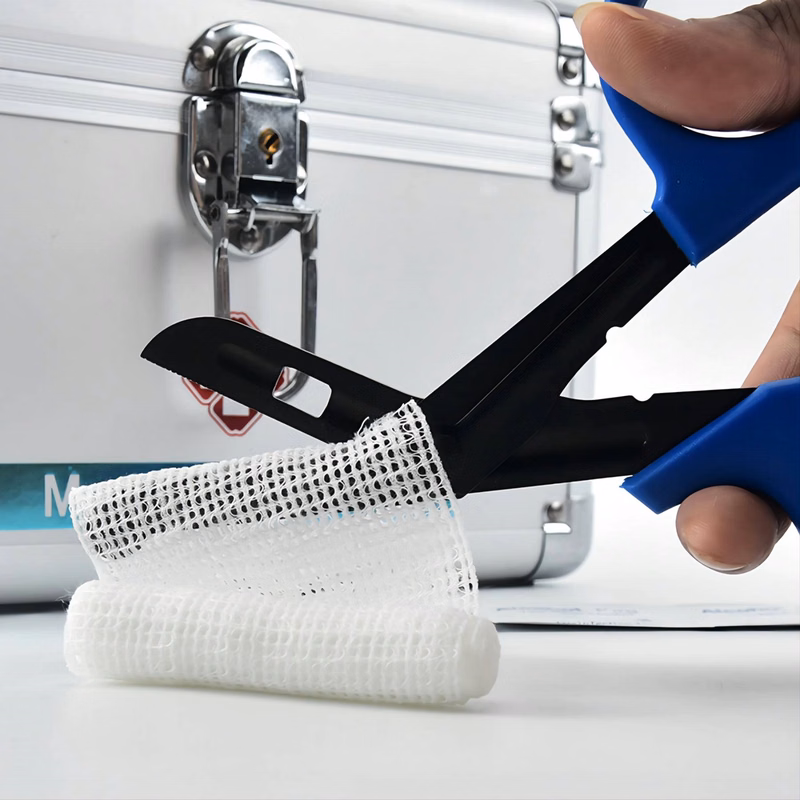 Bandage Medical Scissors with Carabiner