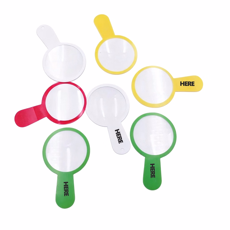 Ultra-Thin PVC Magnifying Bookmark