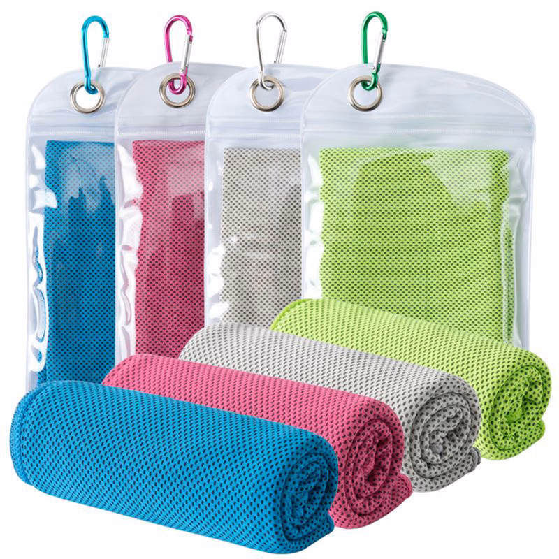Cooling Towel With Carabiner