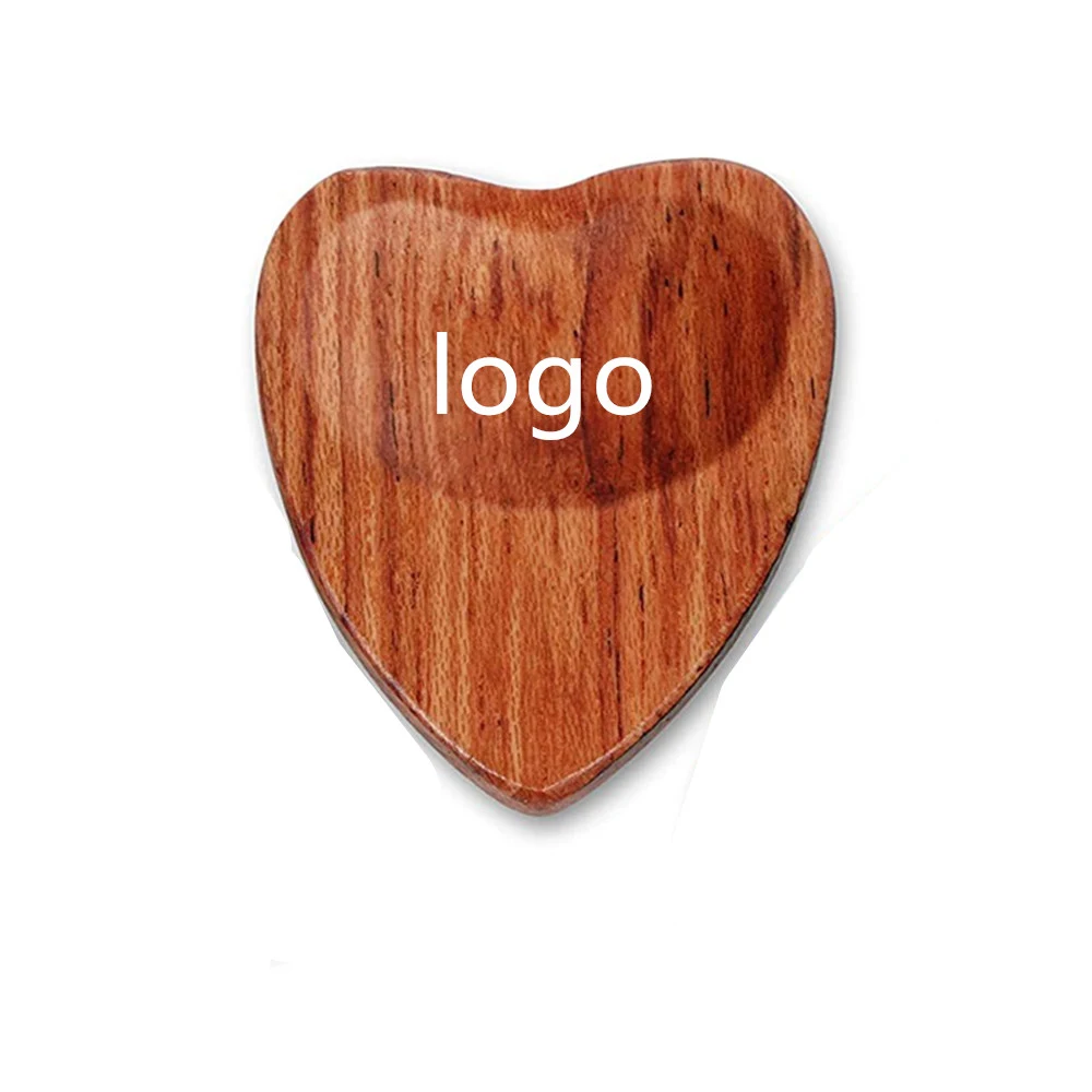Heart Shape Guitar Pick 1