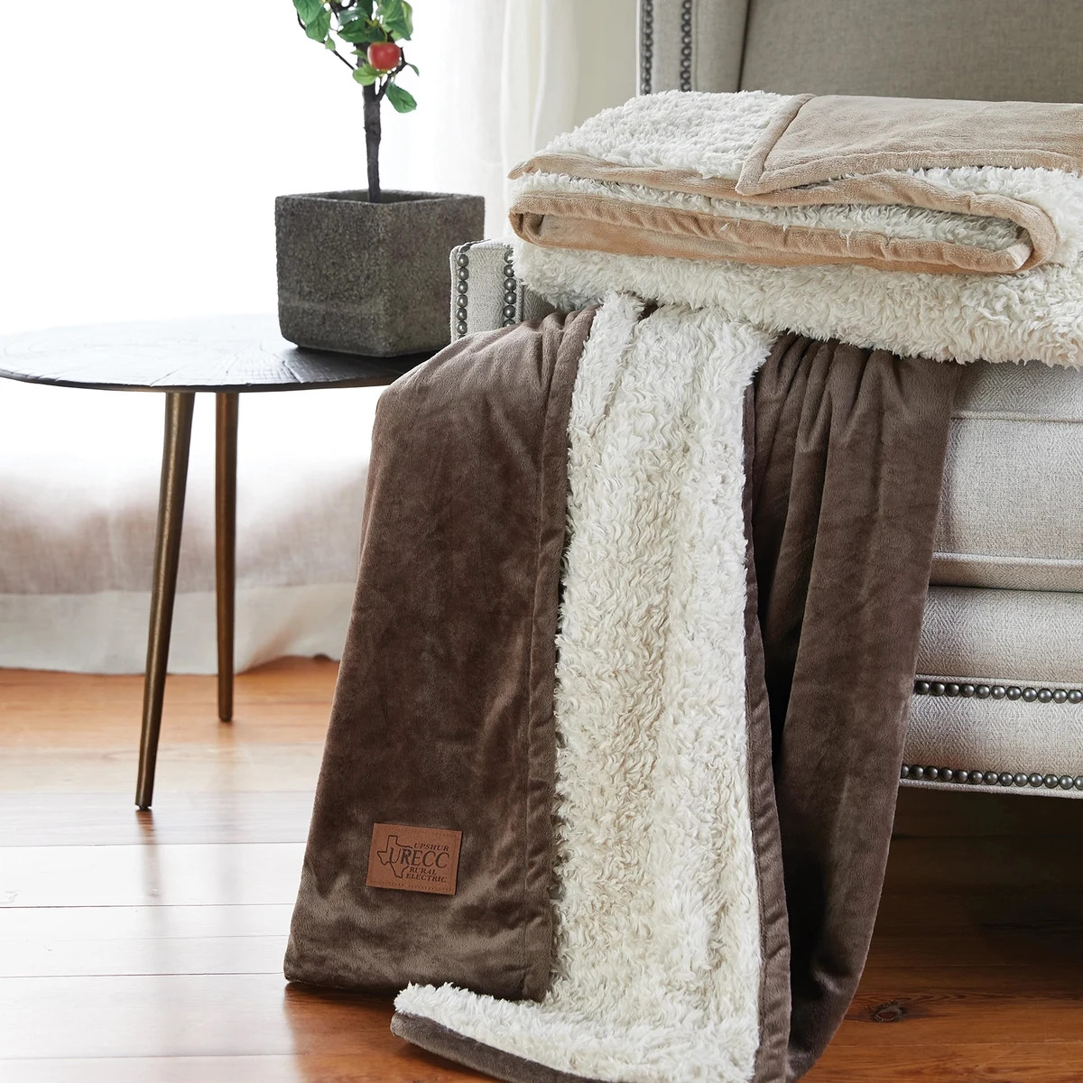 The Urban Alpaca Home Throw 50" x 60" 1