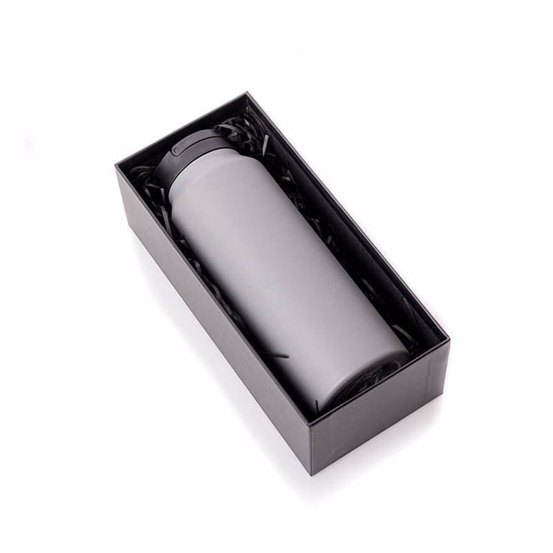 Elemental® Gift Set 32oz. Iconic Bottle - Vacuum Insulated