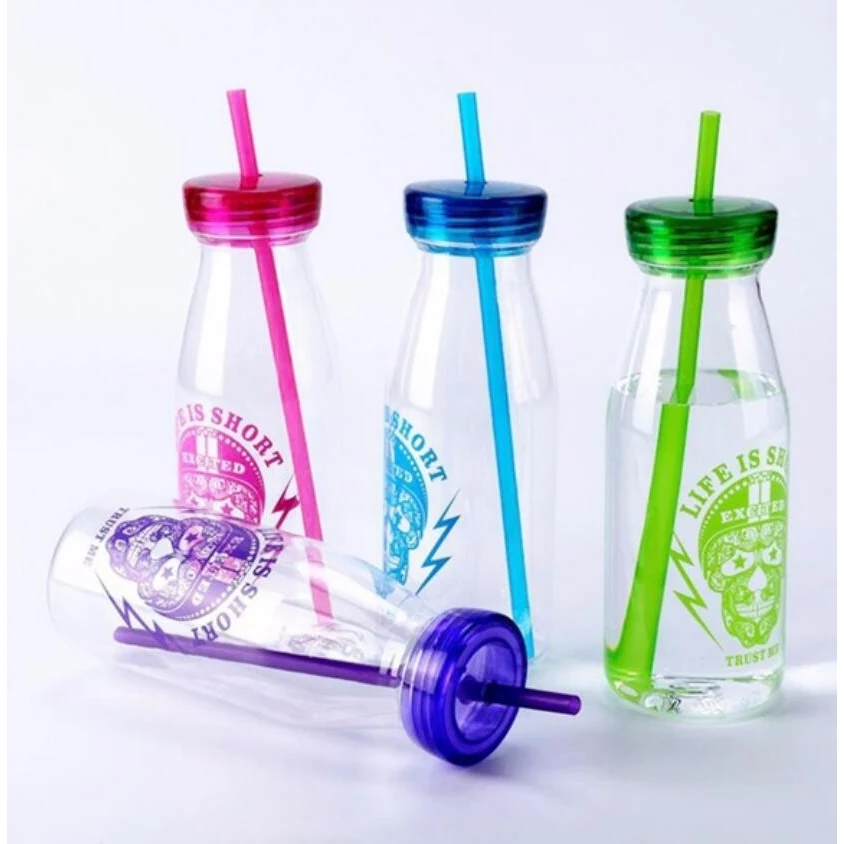 Mike Bottle With Straw 1