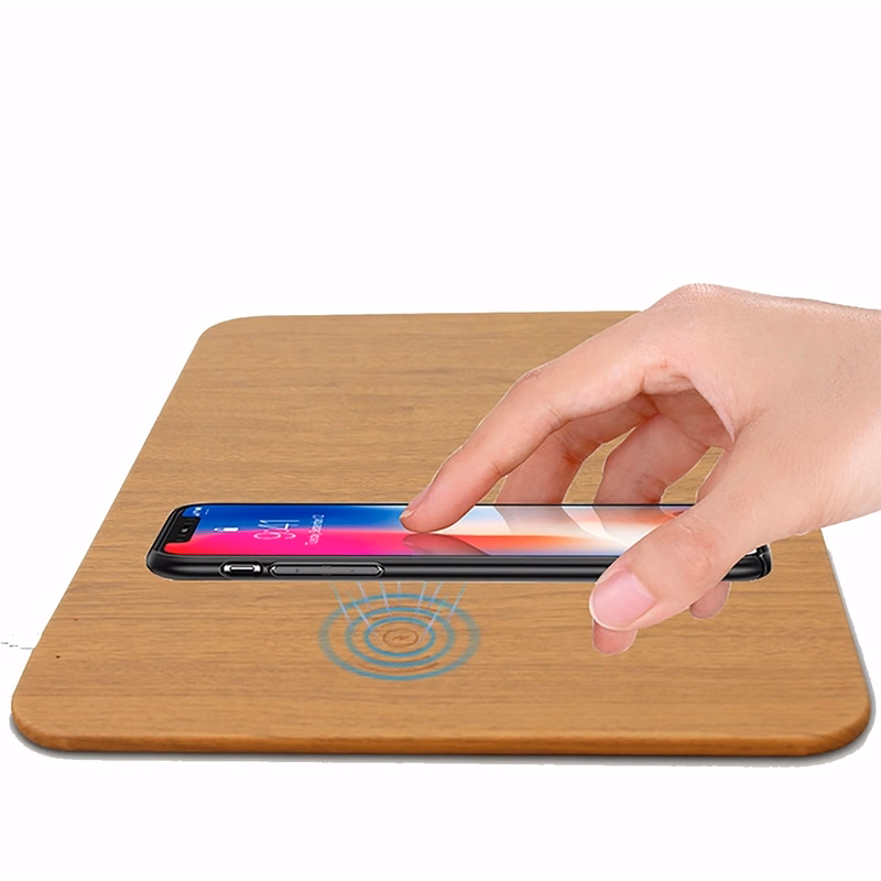 Woodgrain Wireless Charging Mouse Pad